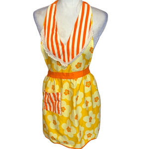 Vintage Gourmet Club Vibrant Yellow and Orange Floral Apron